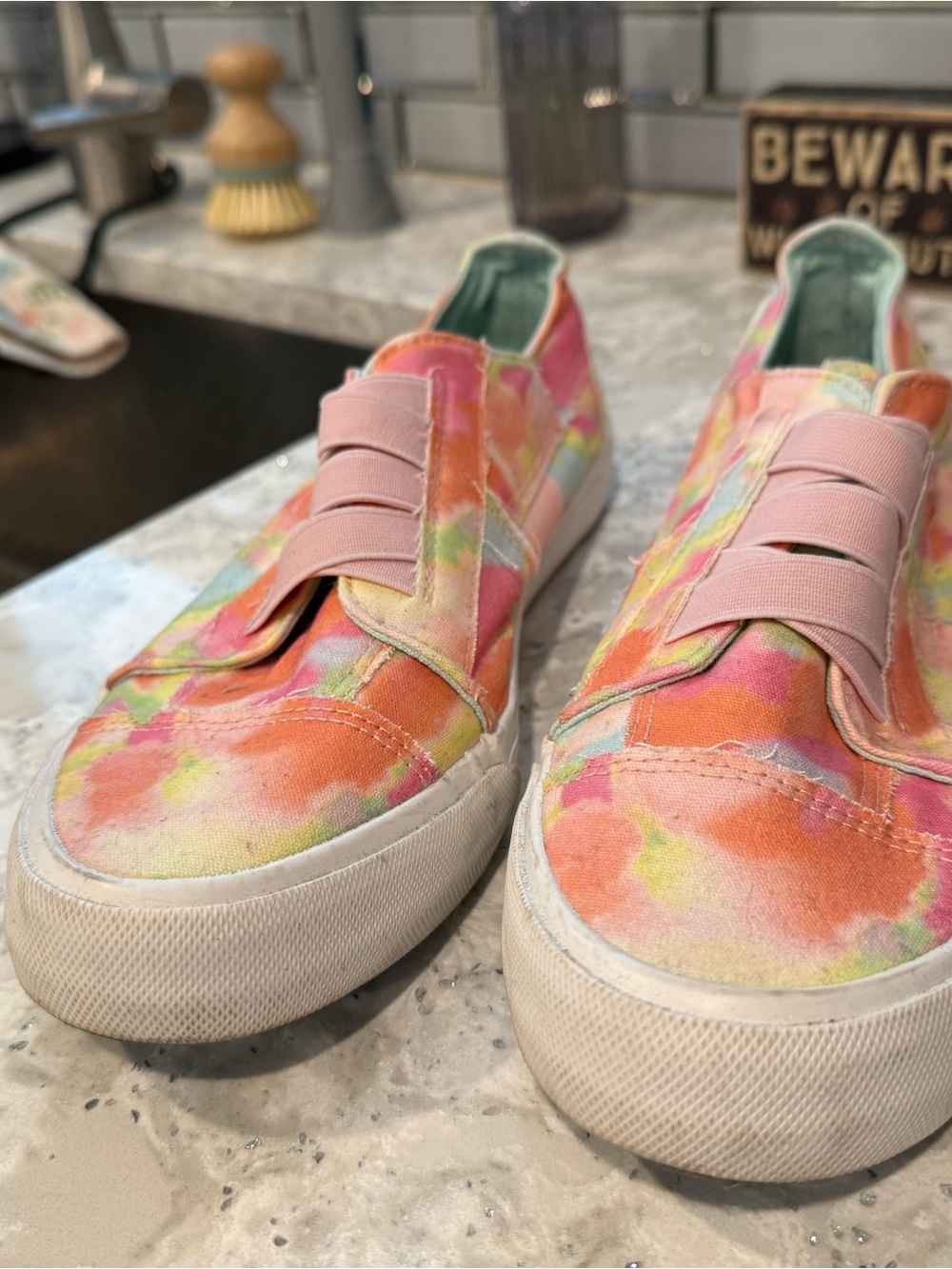 Jenn Ardor Ladie Tie-Dye Slip-On Sneakers in Pink Orange Yellow Size 9